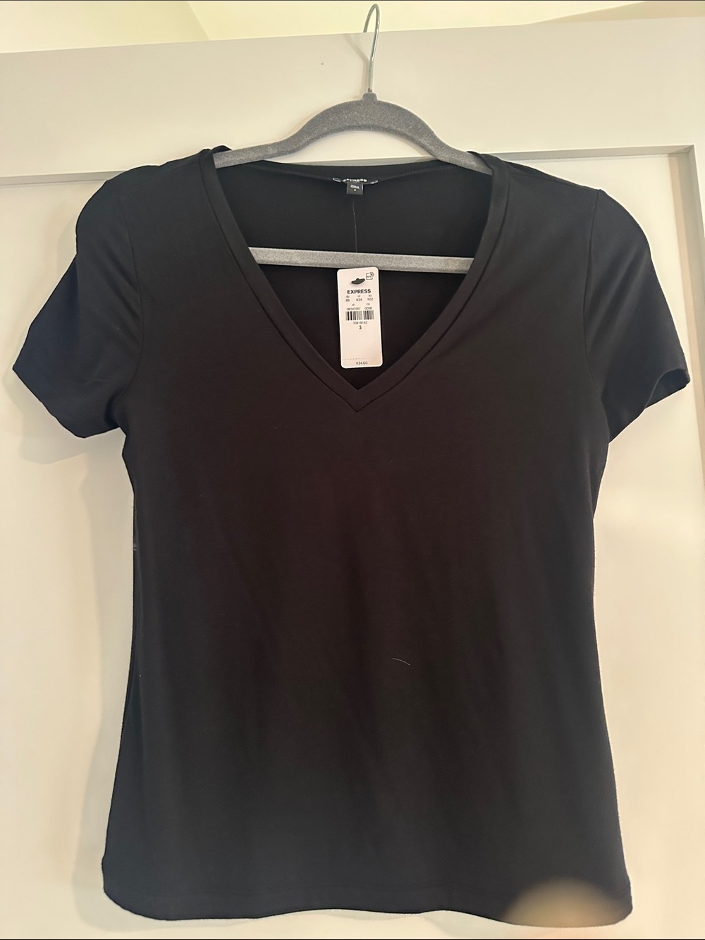 Express Black V-Neck Short Sleeve Tee
